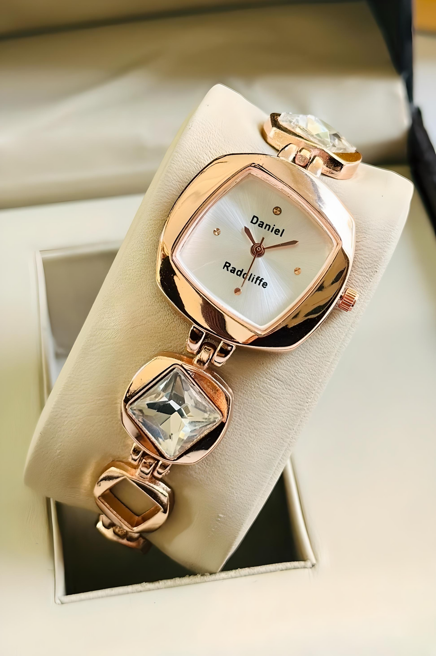 Premium Quality Stone Studded Luxurious Watch For Women - DRW0027