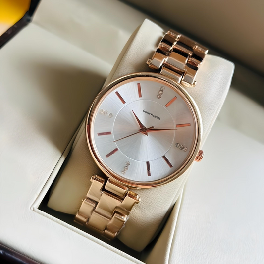 Round Rose Gold Analog Watch - For Women DRW001