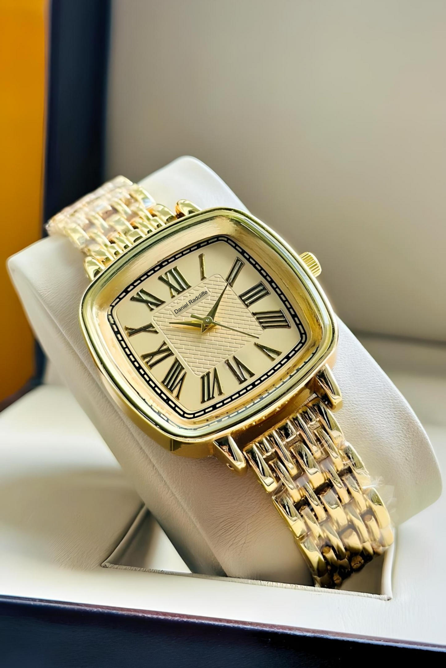 Squarer Gold Analog Watch - For Women DRW001