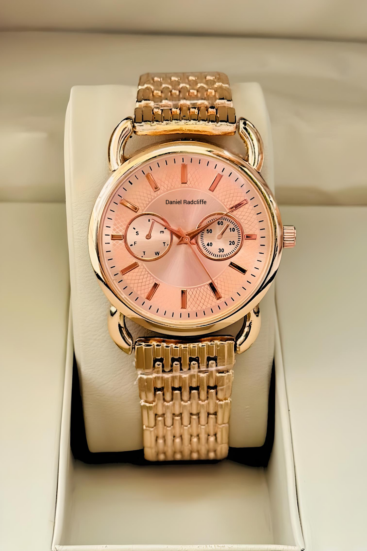 Chronographs Trending Rose Gold Watch Premium Quality For Women - DRW0013