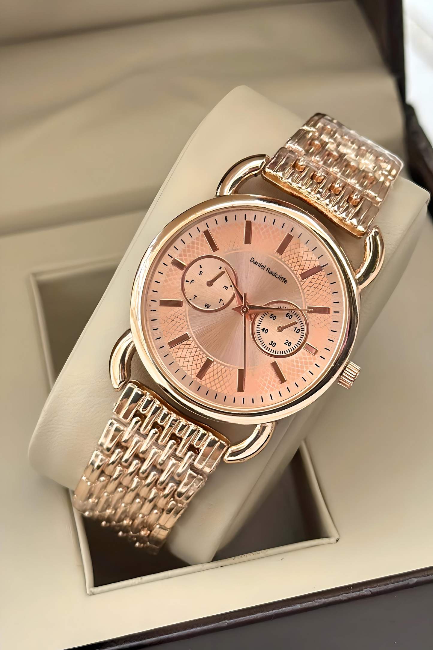 Chronographs Trending Rose Gold Watch Premium Quality For Women - DRW0013